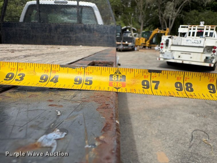image for item ET0560 2015 Ford F450 Super Duty flatbed truck