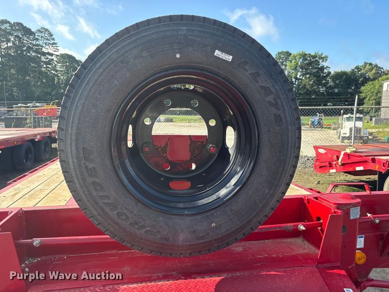 image for item ET2219 2025 Top Hat Industries PN300-25X102-30A-L equipment trailer