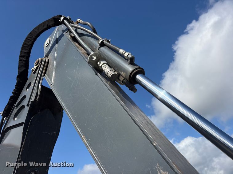 image for item ET2223 2021 John Deere 310LX backhoe