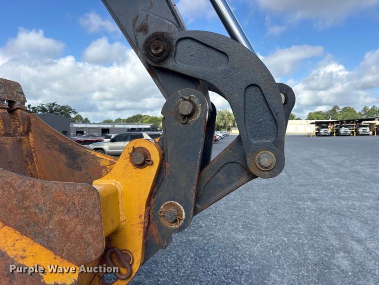 image for item ET2223 2021 John Deere 310LX backhoe
