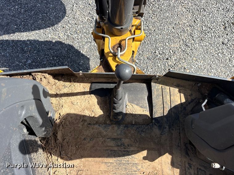 image for item ET2223 2021 John Deere 310LX backhoe