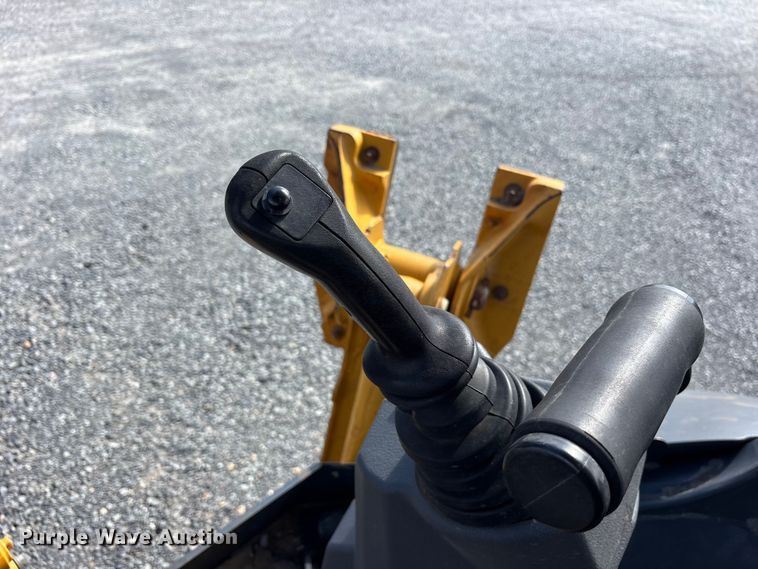 image for item ET2223 2021 John Deere 310LX backhoe
