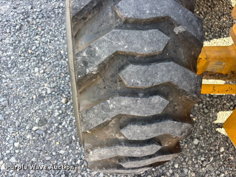 image for item ET2223 2021 John Deere 310LX backhoe