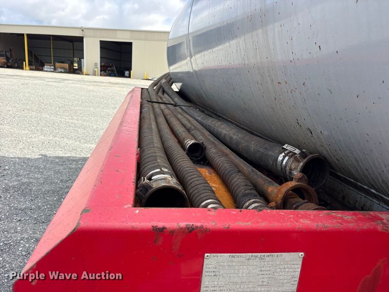 image for item ET2224 2017 Kenworth T370 vacuum truck