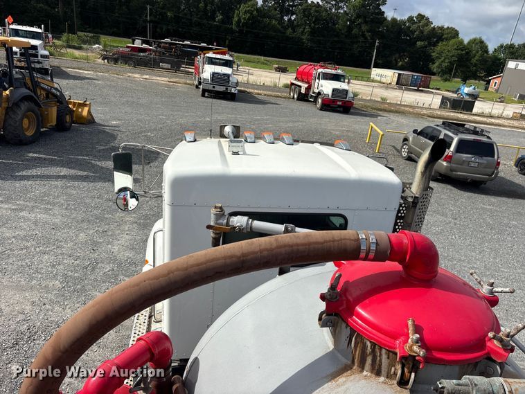 image for item ET2224 2017 Kenworth T370 vacuum truck
