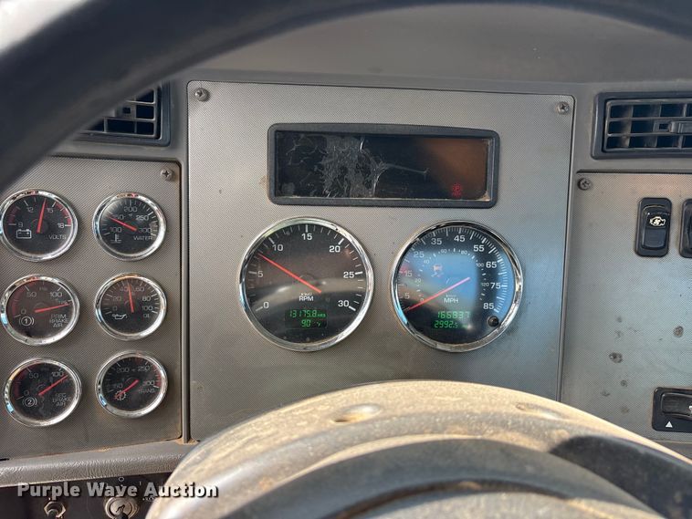 image for item ET2224 2017 Kenworth T370 vacuum truck