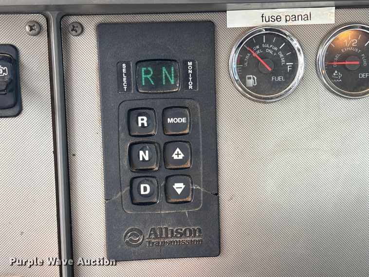 image for item ET2224 2017 Kenworth T370 vacuum truck
