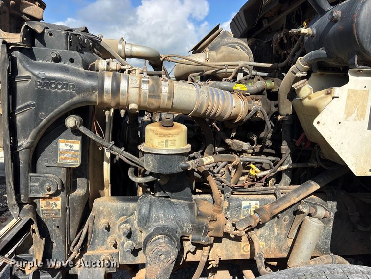 image for item ET2224 2017 Kenworth T370 vacuum truck