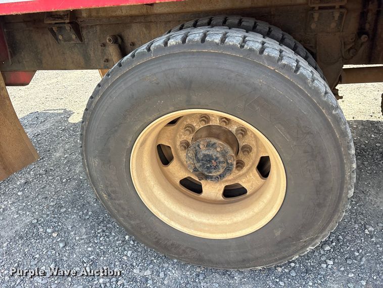 image for item ET2224 2017 Kenworth T370 vacuum truck