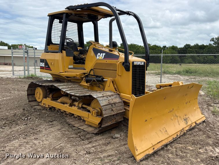 image for item ET2225 2004 Caterpillar D5G LGP dozer