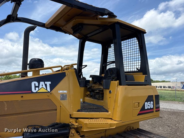 image for item ET2225 2004 Caterpillar D5G LGP dozer