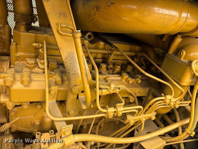 image for item ET2225 2004 Caterpillar D5G LGP dozer