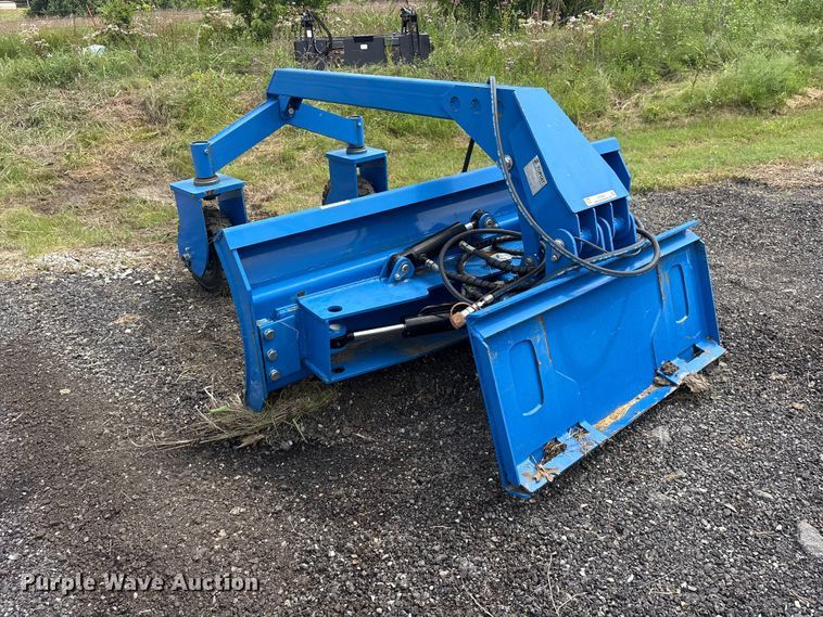 image for item ET2233 2022 Topcat SSSG72 skid steer dozer blade
