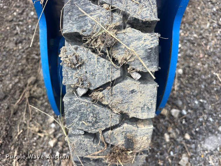 image for item ET2233 2022 Topcat SSSG72 skid steer dozer blade