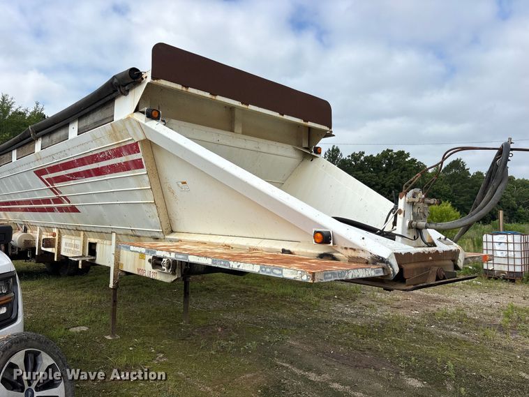 image for item ET2236 2007 Trail King LB237 live bottom trailer