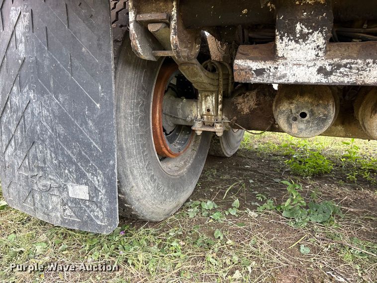 image for item ET2236 2007 Trail King LB237 live bottom trailer