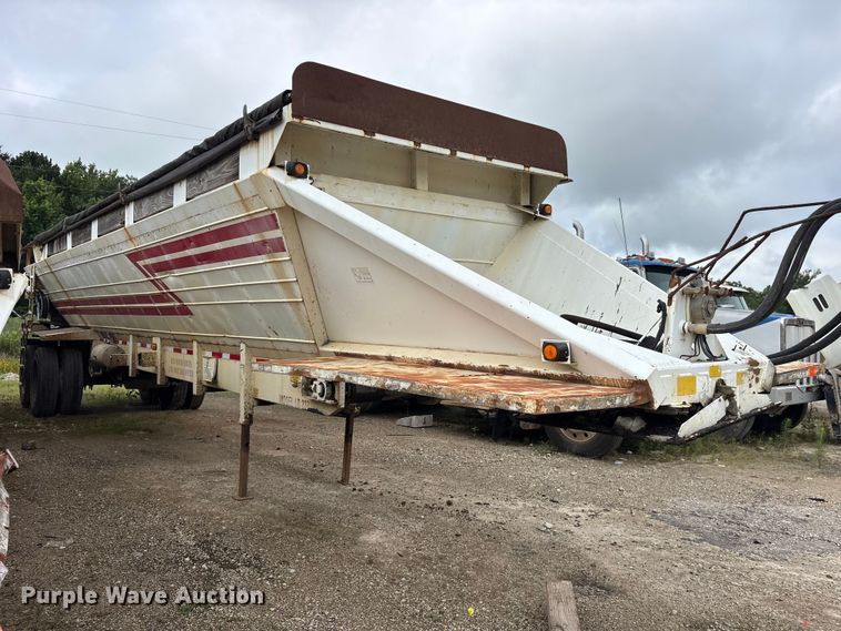 image for item ET2238 2007 Trail King LB237 live bottom trailer