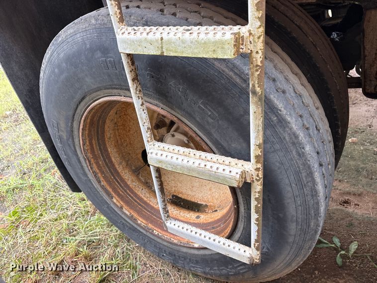 image for item ET2238 2007 Trail King LB237 live bottom trailer