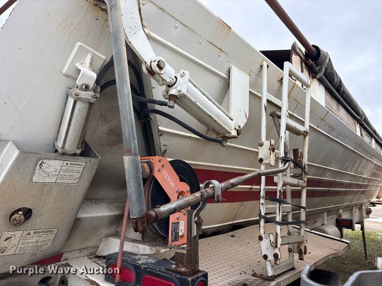 image for item ET2239 2007 Trail King LB237 live bottom trailer