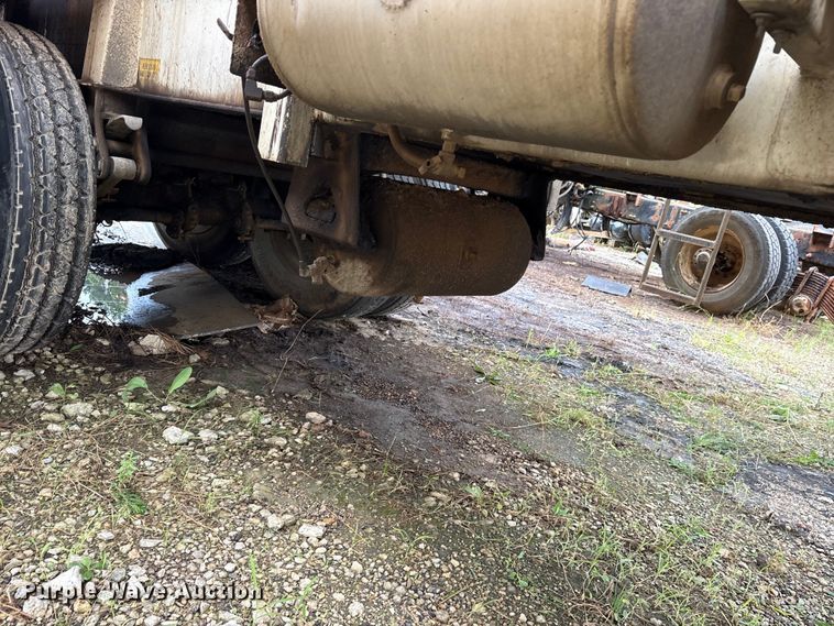 image for item ET2239 2007 Trail King LB237 live bottom trailer