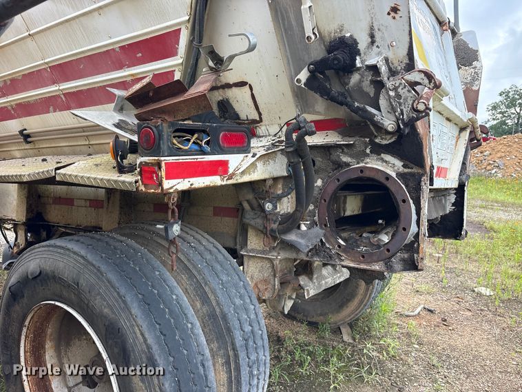 image for item ET2240 2007 Trail King LR237 live bottom trailer