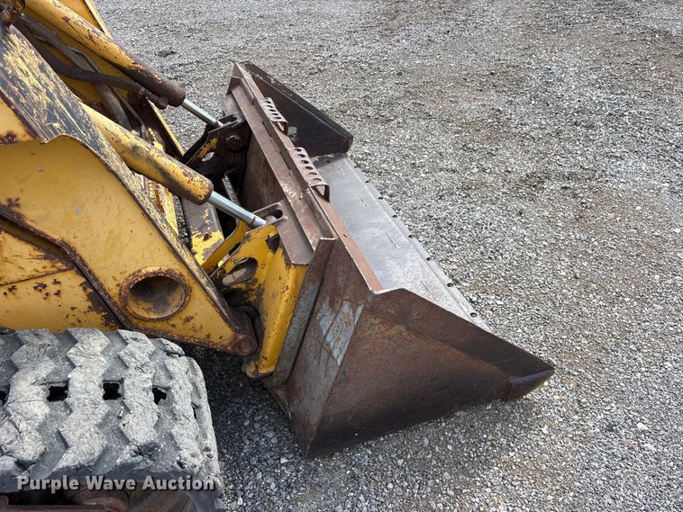 image for item ET2249 2006 John Deere CT322 tracked skid steer loader