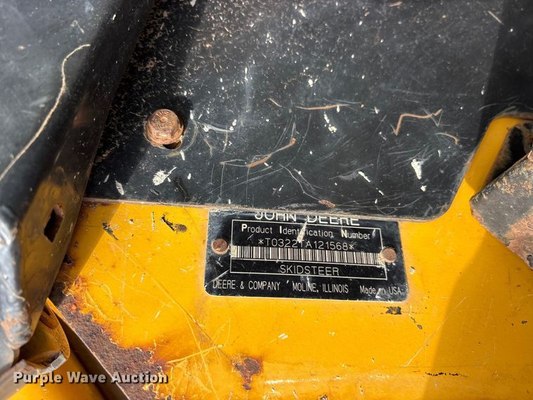 image for item ET2249 2006 John Deere CT322 tracked skid steer loader