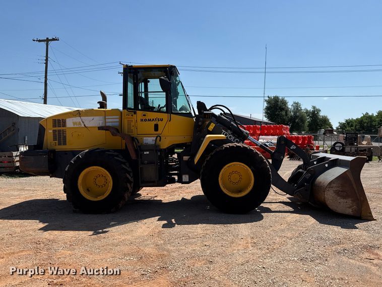 image for item ET6317 2005 Komatsu WA250PT-5L wheel loader