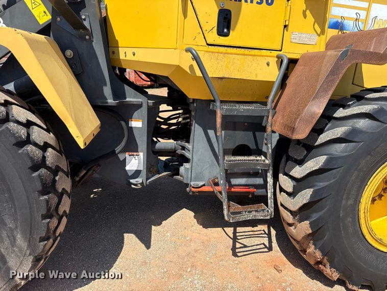 image for item ET6317 2005 Komatsu WA250PT-5L wheel loader