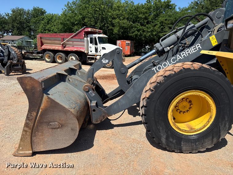 image for item ET6317 2005 Komatsu WA250PT-5L wheel loader