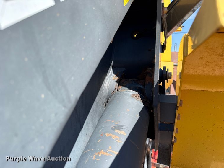 image for item ET6317 2005 Komatsu WA250PT-5L wheel loader