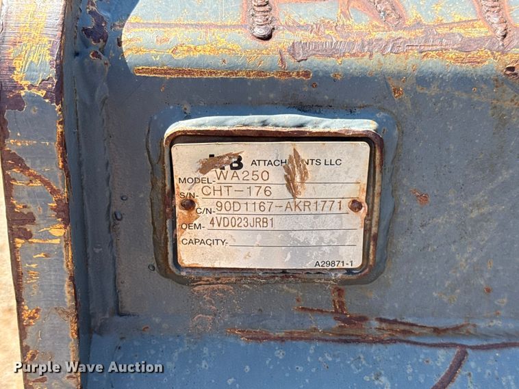 image for item ET6317 2005 Komatsu WA250PT-5L wheel loader