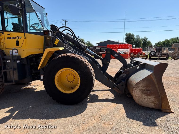 image for item ET6317 2005 Komatsu WA250PT-5L wheel loader