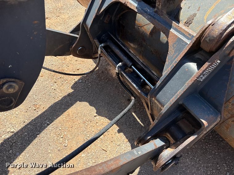 image for item ET6317 2005 Komatsu WA250PT-5L wheel loader