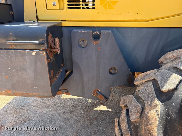 image for item ET6317 2005 Komatsu WA250PT-5L wheel loader
