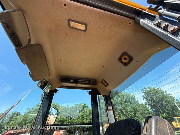 image for item ET6317 2005 Komatsu WA250PT-5L wheel loader