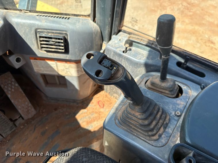 image for item ET6317 2005 Komatsu WA250PT-5L wheel loader