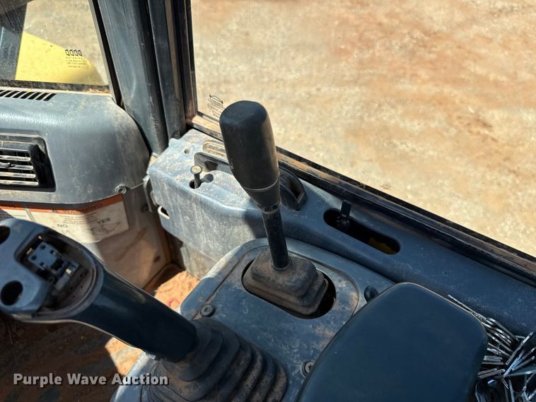 image for item ET6317 2005 Komatsu WA250PT-5L wheel loader