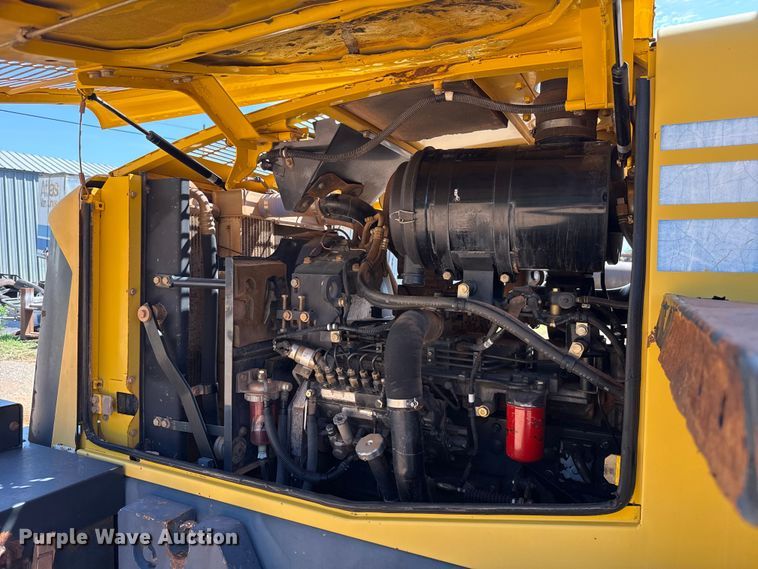 image for item ET6317 2005 Komatsu WA250PT-5L wheel loader