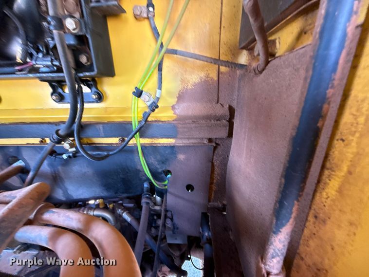 image for item ET6317 2005 Komatsu WA250PT-5L wheel loader