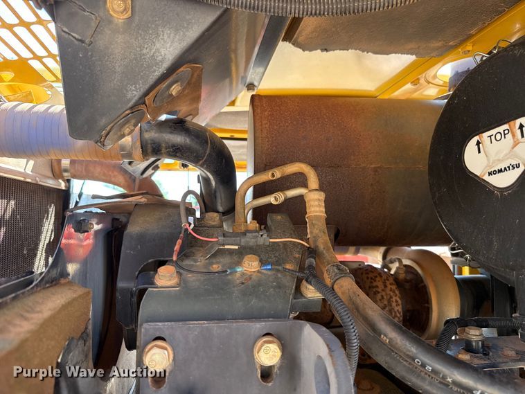 image for item ET6317 2005 Komatsu WA250PT-5L wheel loader