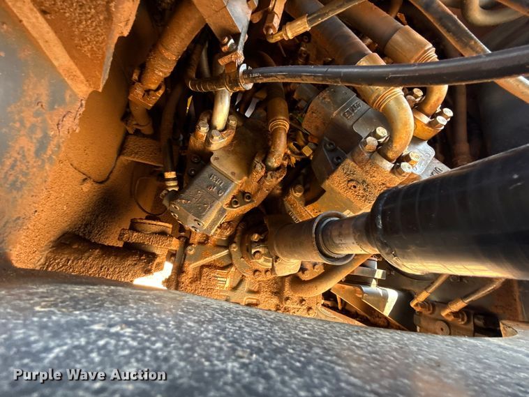 image for item ET6317 2005 Komatsu WA250PT-5L wheel loader