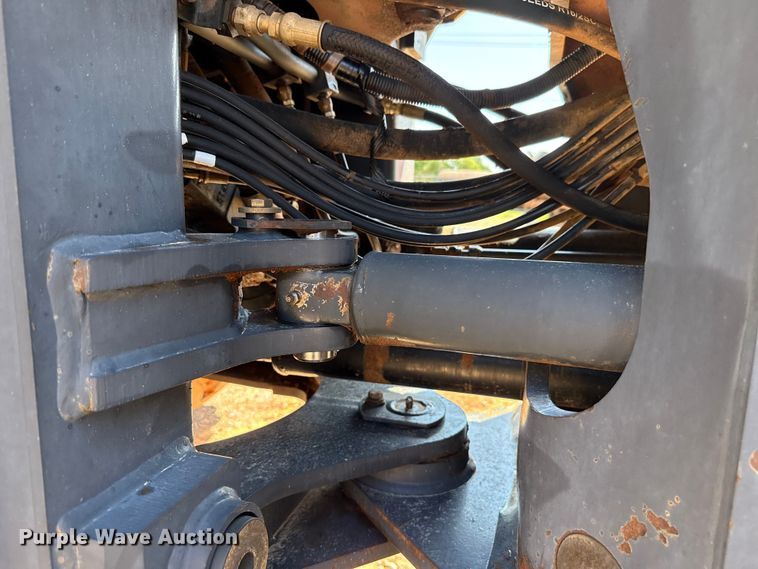 image for item ET6317 2005 Komatsu WA250PT-5L wheel loader