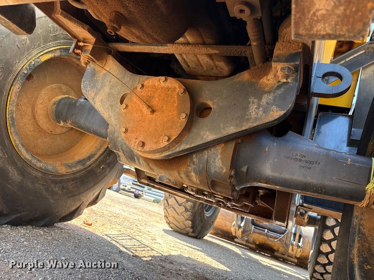 image for item ET6317 2005 Komatsu WA250PT-5L wheel loader