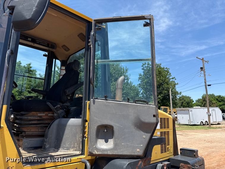 image for item ET6318 2007 Komatsu WA250PT-5 wheel loader