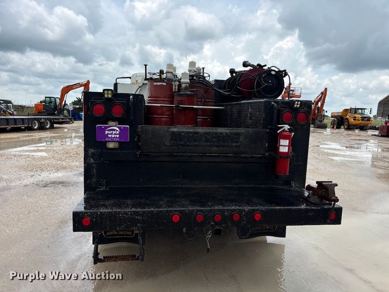 image for item EU5678 2004 International 4300 fuel / lube truck