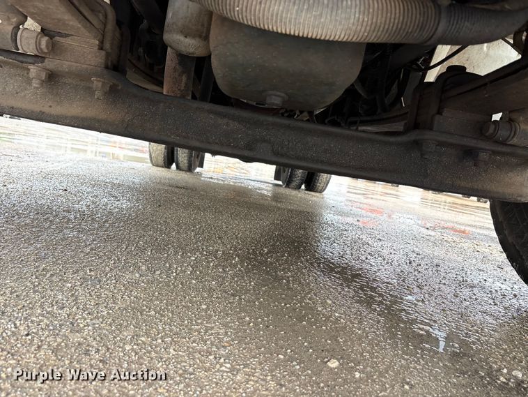 image for item EU5678 2004 International 4300 fuel / lube truck