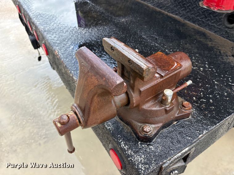 image for item EU5678 2004 International 4300 fuel / lube truck