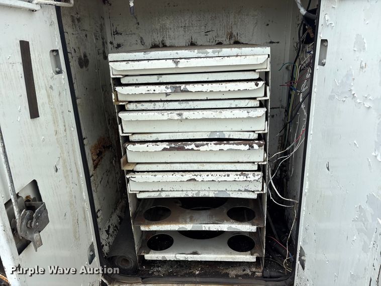 image for item EU5678 2004 International 4300 fuel / lube truck