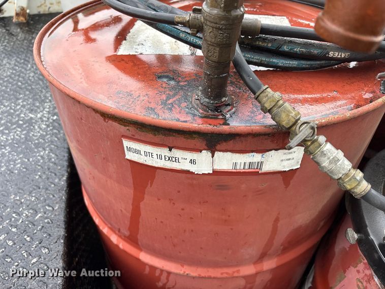 image for item EU5678 2004 International 4300 fuel / lube truck